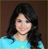 Selena-Gomez-308069,270722,big