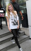 Avril+Lavigne+Avril+Lavigne+Arriving+NRJ+Radio+ceVtnmlI_cul