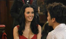 Katy+Perry+Katy+Perry+Set+How+Met+Mother+LycqedwyOyhl