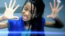 normal_Willow-Smith-Whip-My-Hair5Bwww_savevid_com5D_mp4_000039039