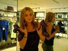 Aly-and-AJ-3-aly-and-aj-12469470-1024-768