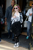 Avril+Lavigne+colourful+Avril+Lavigne+leaves+z1Dl9SWEebgl