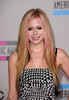 Avril+Lavigne+2010+American+Music+Awards+Arrivals+Pjiq1n3KndEl