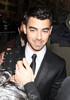 Joe+Jonas+Joe+Jonas+Arriving+Calvin+Klein+qENZKQNFb7sl