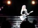 thumb_Avril_Lavigne_-_Toronto_TBDT_-_058