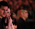 Taylor+Lautner+2011+People+Choice+Awards+Show+lCdkdqxtfgBl