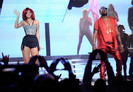 Rihanna+2011+NBA+Star+Game+Performances+Celebrities+LFXmKXO-tABl