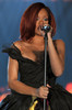 Rihanna+53rd+Annual+GRAMMY+Awards+Show+6Gfl5Sg-f-nl