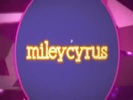 EXCLUSIVO- Miley Cyrus dança \'Rebolation\' para fãs brasileiros 011
