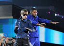 Usher+53rd+Annual+GRAMMY+Awards+Roaming+Inside+RGsQ_qDcEmwl