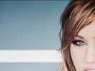 miley cyrus isn&#39;t your robot. 228