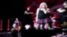 thumb_Avril_Lavigne_-_Hong_Kong_-_131