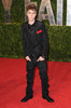 Justin+Bieber+2011+Vanity+Fair+Oscar+Party+Q7EzaVqAPRel