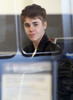 Justin+Bieber+Justin+Bieber+Catching+Flight+nFDTMod9yIWl