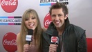 2010 Red Carpet Interview (American Music Awards) 006