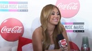 2010 Red Carpet Interview (American Music Awards) 050
