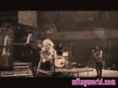 Halloween on the Wonder World Tour 423