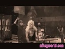 Halloween on the Wonder World Tour 428