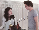 bella-edward-locker