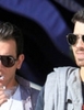 Joe+Jonas+Joe+Jonas+Out+Shopping+American+SKL8XSsLiKEl_001