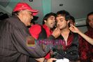 normal_Alok Nath at Angad Hasija Bday Party in Poptates on May 30th 2008(5)