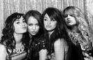 Taylor-Demi-Selena-and-Miley-taylor-swift-13923004-800-524