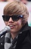 justin bieber hair Parul lui Justin Bieber s a vandut pe o suma impresionanta