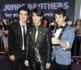 Joe+Jonas+Walt+Disney+Pictures+Jonas+Brothers+SvhWvC_GP2Ml