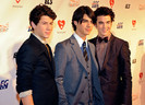 2009+MusiCares+Person+Year+Honoring+Neil+Diamond+OmIWWfHl1O2l