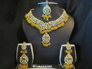 Stone-studded-Indian-bridal-jewelry-set-02