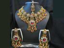 Stone-studded-Indian-bridal-jewelry-set-03