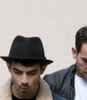 Joe+Jonas+Joe+Jonas+Starbucks+EAJqaML6dW0l_002