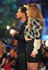 Jennifer+Lopez+Jennifer+Lopez+Visits+Extra+xu8W9rrcLLBl