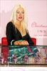 Christina_Aguilera_New_Frangrance_023