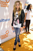 Avril Lavigne Long Hairstyles Long Curls t5Ln1rKc8CWl