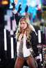 Kesha+2011+New+Year+Eve+Times+Square+s-rLA6xA9_4l