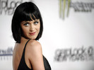 Katy-Perry-New-Years-3[1]