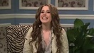Miley Cyrus  as Justin Bieber  SNL 0620