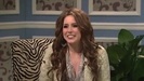 Miley Cyrus  as Justin Bieber  SNL 1049