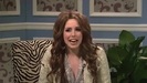 Miley Cyrus  as Justin Bieber  SNL 0816