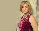 Allison Mack (9)