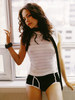 Kristin Kreuk (32)