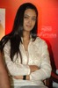 normal_Shweta Tiwari at 9X Yeh Hai Jalwa meet in Taj Land_s End on March 12th 2008(16)