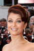 Aishwarya+Rai+Dangle+Earrings+Pearl+Drop+earrings+3kt0ET6iVz1l