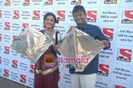 normal_Ami Trivedi, Swapnil Joshi celebrate makar sankranti on SAB Tv on 10th Jan 2011 (2)