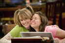 normal_HANNAHMONTANA_Y2_042_023