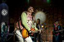 normal_HANNAHMONTANA_Y2_052_008