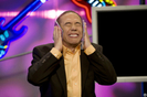 normal_HANNAHMONTANA_Y2_052_014