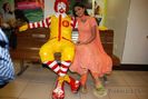 sabki-ladli-bebo-photo-shoot-at-mcdonalds-1749