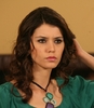 Beren-Saat-in-Ask-i-Memnu-as-Bihter-beren-saat-19836911-700-800